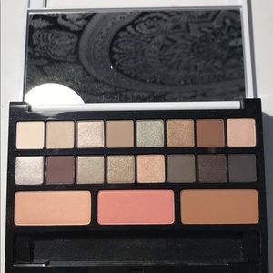 Estée Lauder Pure Color Envy Eyeshadow + Blush